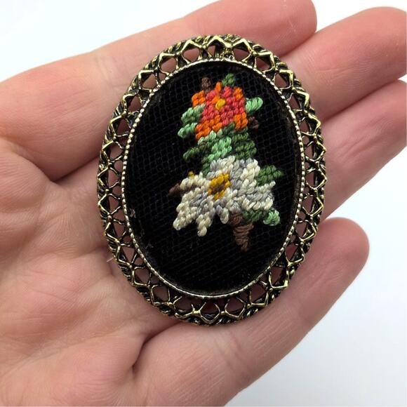Vintage Jewelry - Vintage Petit Point Needlepoint Floral Gold Tone Framed Black Brooch Pin/Pendant